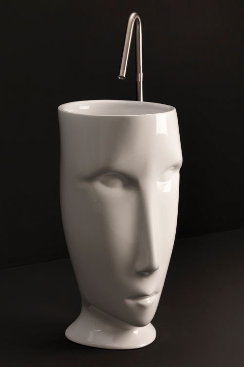 Alles andere als gewöhnlich ist das Waschbecken «Moloco», das Fabrizio Batoni für die Artwork-Kollektion entworfen und damit skulpturalem Design und Funktionalität ein neues Gesicht gegeben hat Kerasan.