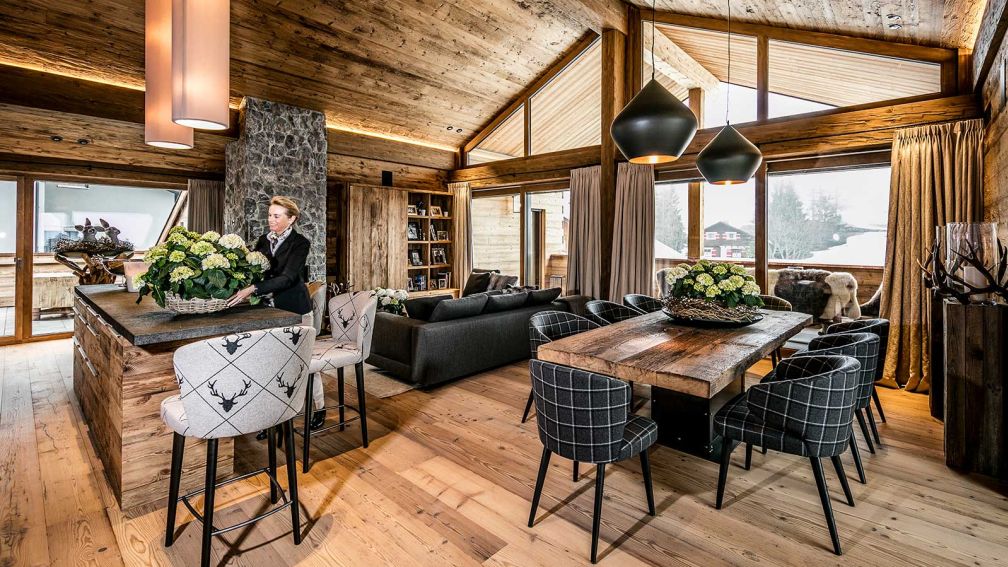 50 Jahre Schoepf Living – alpines Flair trifft zeitgemässes Design