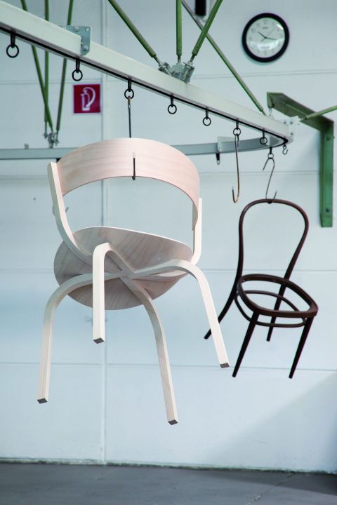 Seit den späten 1940er-Jahren produziert die Familie Thonet wieder in Deutschland.