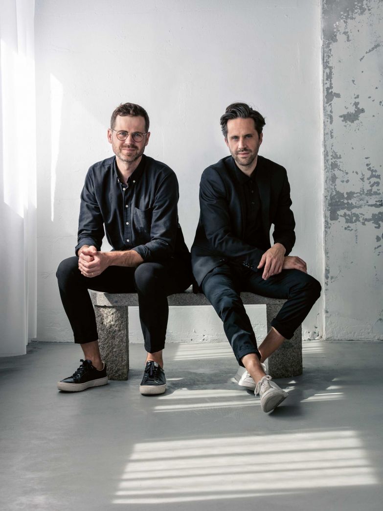 Designer Per Emanuelsson und Bastian Bischoff. Foto: Tim Meier